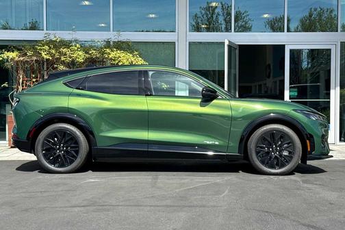 Eruption Green Metallic 2026 Ford Mustang Mach-E Premium