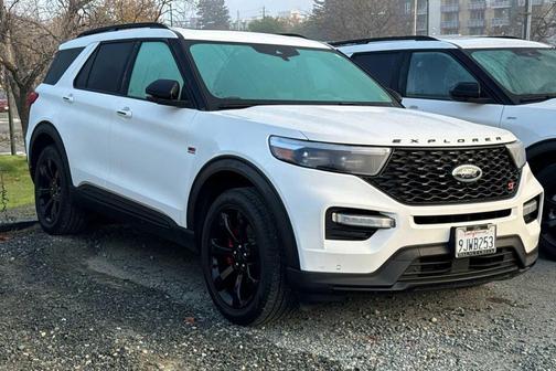 2023 Ford Explorer ST