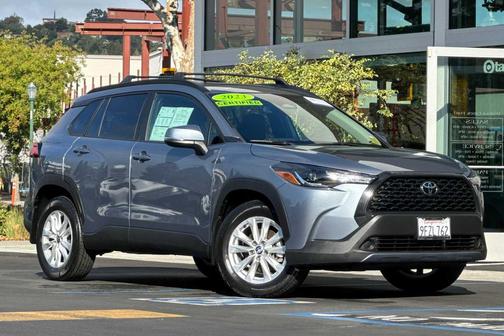 2023 Toyota Corolla Cross LE