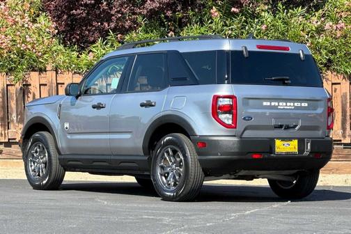 Iconic Silver Metallic 2023 Ford Bronco Sport Big Bend