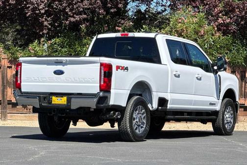 Oxford White 2026 Ford F-250 Lariat