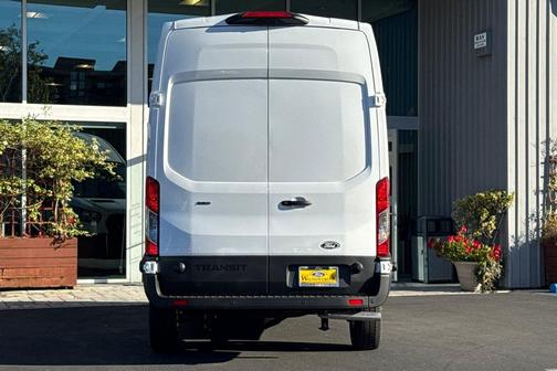 Oxford White 2027 Ford Transit-250 Base