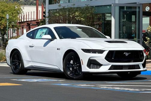 2025 Ford Mustang GT