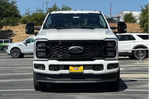 2025 Ford F-350 Lariat