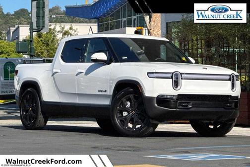 Glacier White 2026 Rivian R1T Dual Motor Max Pack 4D Crew Cab