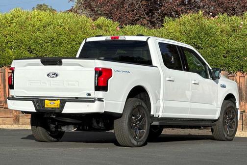 2025 Ford F-150 Lightning Flash