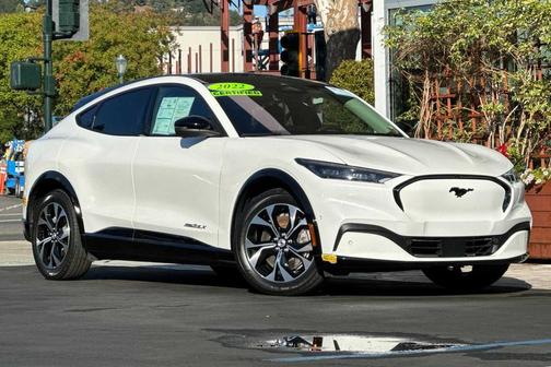 2022 Ford Mustang Mach-E Premium
