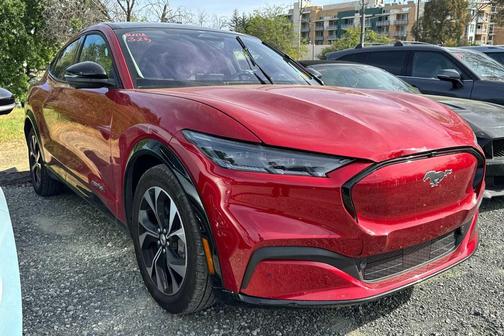 2022 Ford Mustang Mach-E Premium