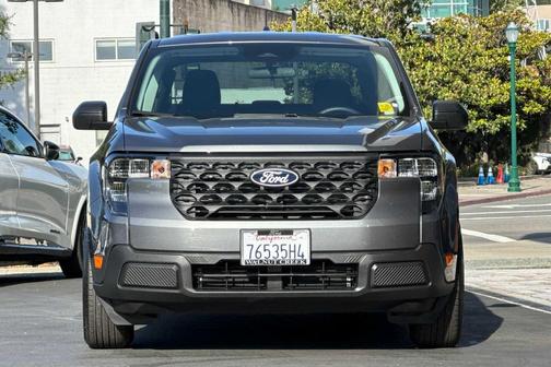 Carbonized Gray Metallic 2025 Ford Maverick XL