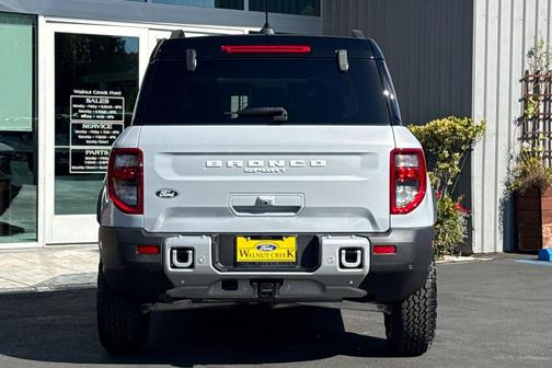 Space White Metallic 2026 Ford Bronco Sport Outer Banks