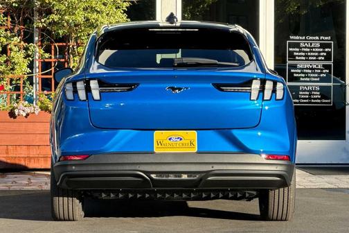 2025 Ford Mustang Mach-E Premium