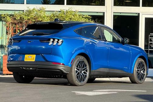 2025 Ford Mustang Mach-E Premium