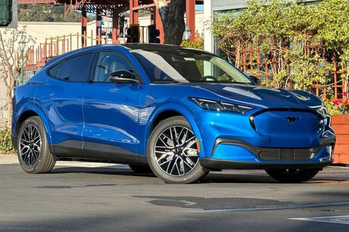 2025 Ford Mustang Mach-E Premium