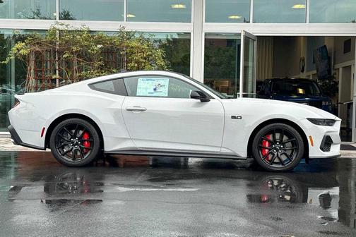 Avalanche Gray 2026 Ford Mustang GT Premium