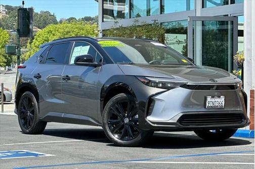 2025 Toyota bZ4X Limited