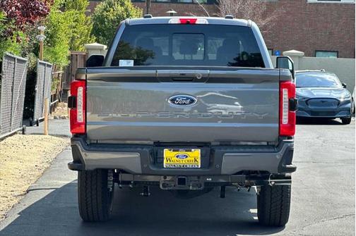 2024 Ford F-350 Lariat