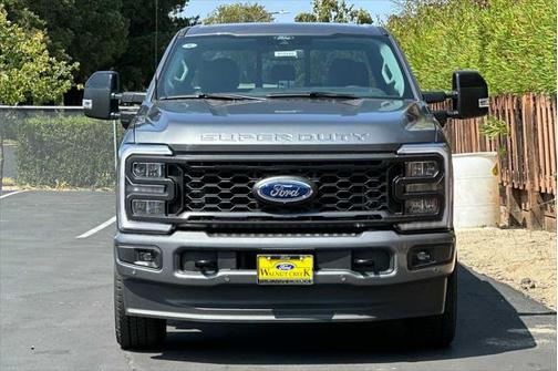 2024 Ford F-350 Lariat