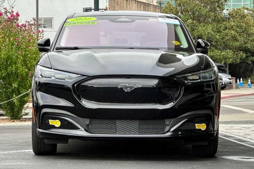 2022 Ford Mustang Mach-E Premium
