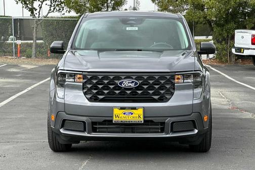 Carbonized Gray Metallic 2026 Ford Maverick XLT
