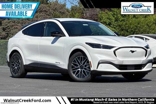 Star White Metallic Tri-Coat 2026 Ford Mustang Mach-E Premium