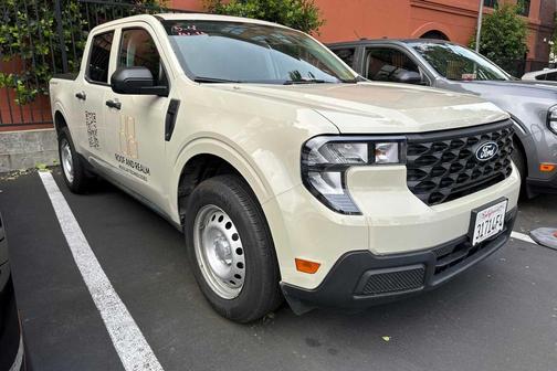 Desert Sand 2025 Ford Maverick XL