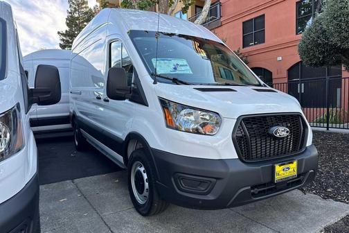 Oxford White 2027 Ford Transit-250 Base