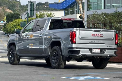 Sterling Metallic 2025 GMC Sierra 1500 Denali