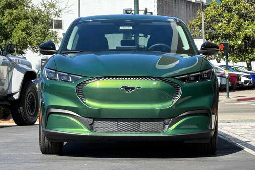 Eruption Green Metallic 2026 Ford Mustang Mach-E Select
