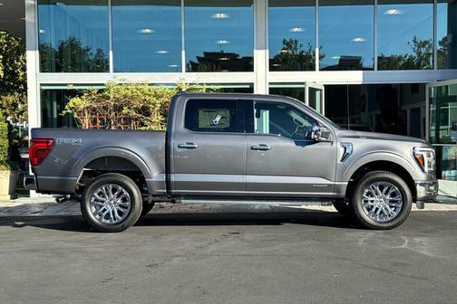 Carbonized Gray Metallic 2026 Ford F-150 Lariat