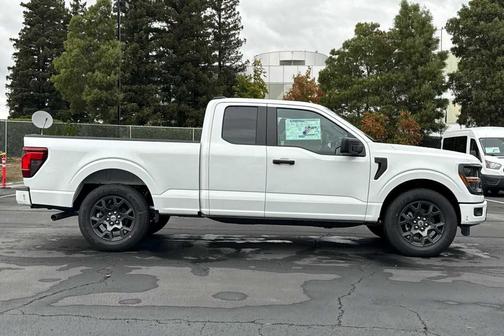 Oxford White 2026 Ford F-150 STX