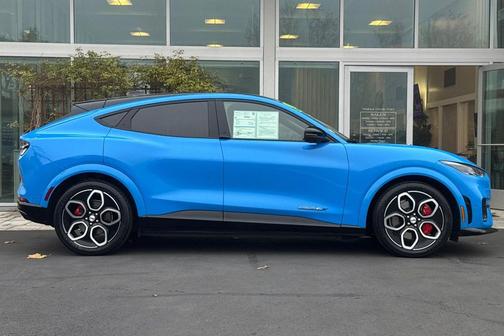 2021 Ford Mustang Mach-E GT