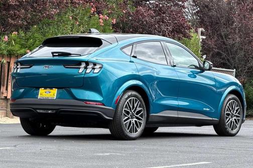 Adriatic Blue Metallic 2026 Ford Mustang Mach-E Premium