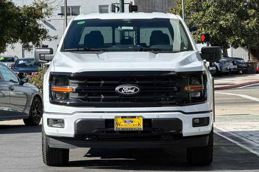 Oxford White 2026 Ford F-150 XLT