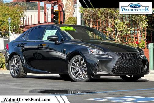 2018 Lexus IS 300 Base