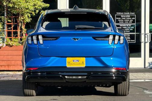 2025 Ford Mustang Mach-E Premium