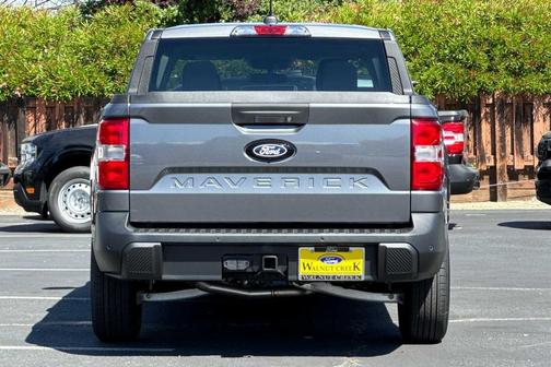 Carbonized Gray Metallic 2026 Ford Maverick XL