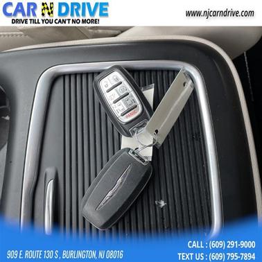 2017 Chrysler Pacifica Touring-L