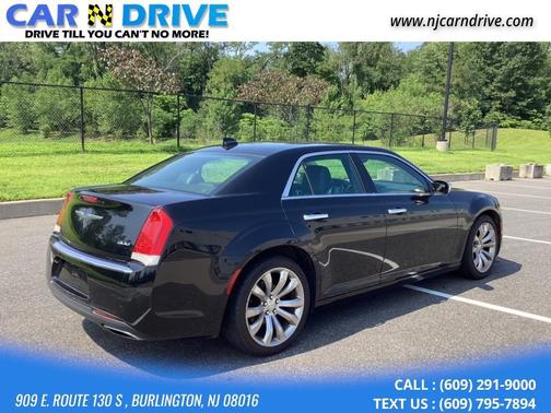 2018 Chrysler 300 Limited