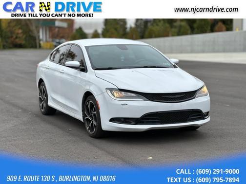 2015 Chrysler 200 S