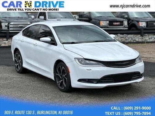 2015 Chrysler 200 S