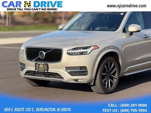 2016 Volvo XC90 T6 Momentum