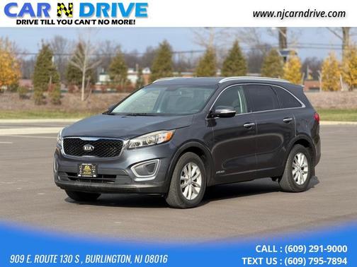 2017 Kia Sorento LX