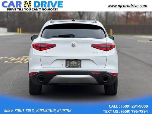 2018 Alfa Romeo Stelvio Sport