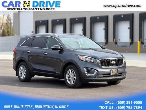 2017 Kia Sorento LX
