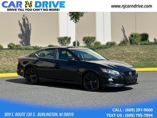 2022 Nissan Altima SR FWD