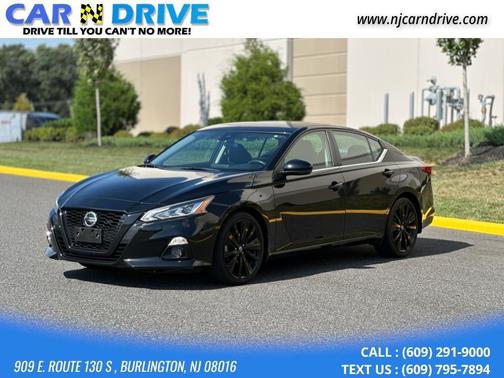 2022 Nissan Altima SR FWD