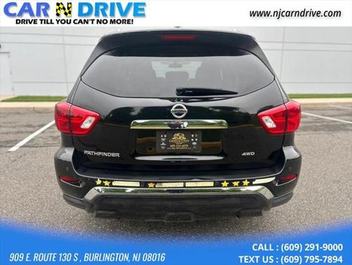 2019 Nissan Pathfinder S