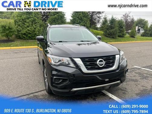 2019 Nissan Pathfinder S