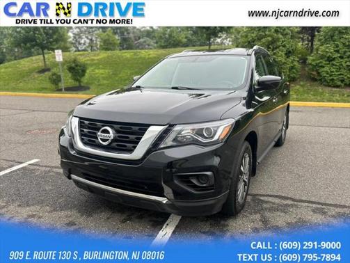 2019 Nissan Pathfinder S