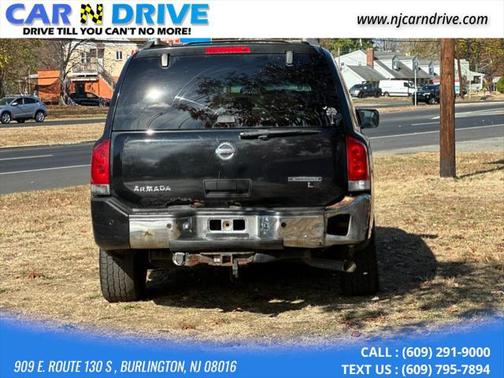 2004 Nissan Pathfinder LE